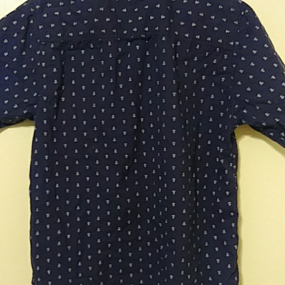 button up t-shirt - Picture 4 of 4